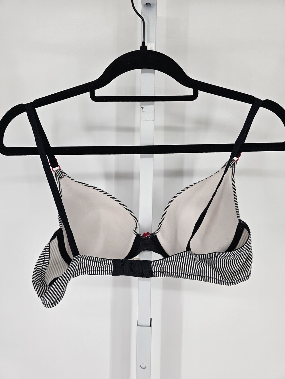 Maidenform Womens Sz 38B Lightly Padded T Shirt Bra Black White Striped - Picture 3 of 4